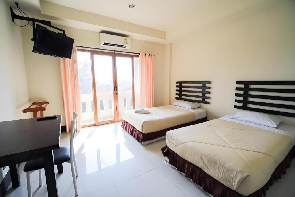 Amornsukhothai Hotel Luaran gambar