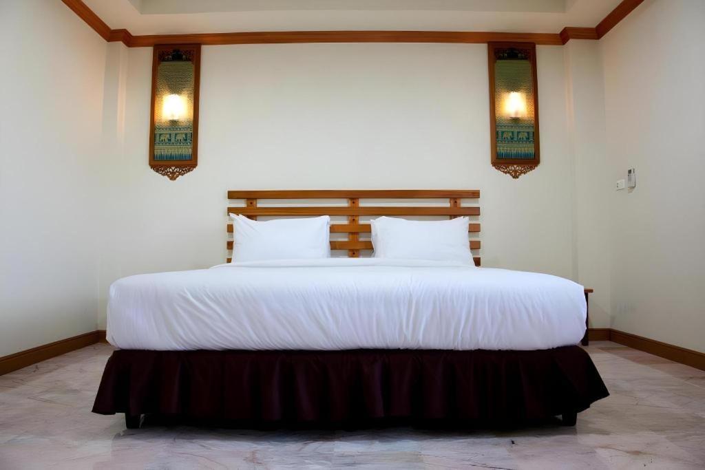 Amornsukhothai Hotel Luaran gambar