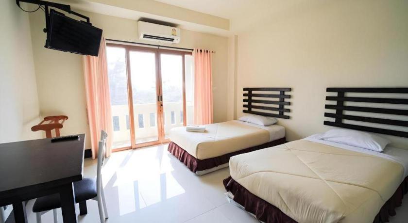 Amornsukhothai Hotel Luaran gambar